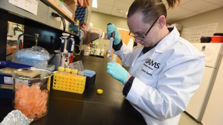 UAMS Student in Lab